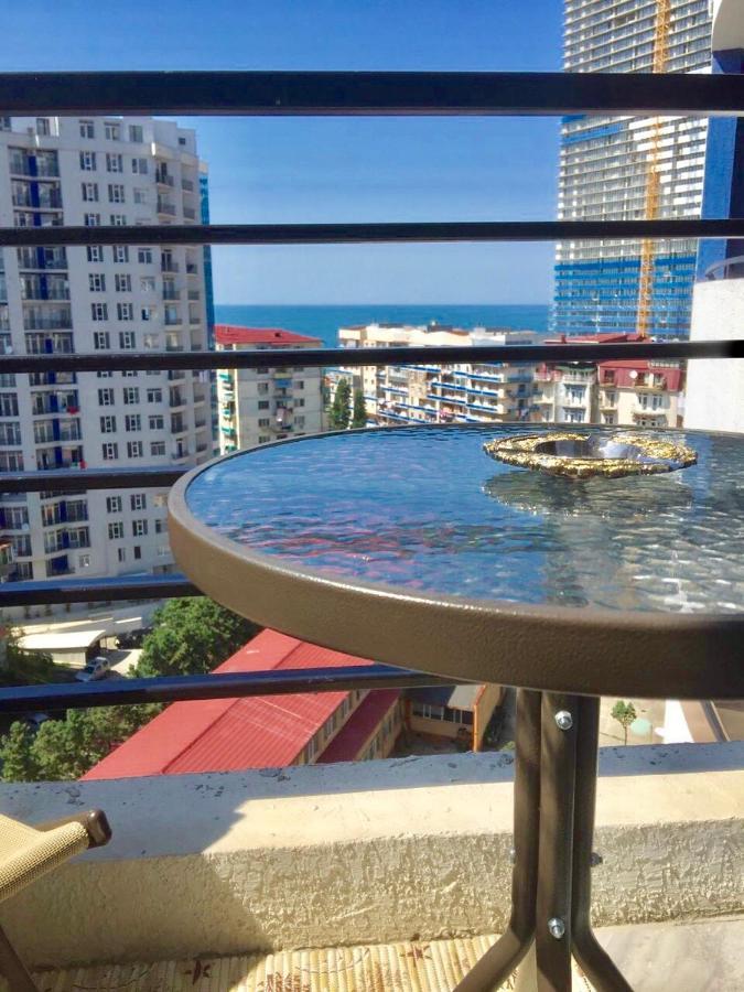 Pirosmani 18D, 12 Floor Apartman Batumi Kültér fotó